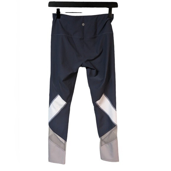 Athletic Athleisure Sporty Fitness Fashion Bundle of Stringer and Leggings - Picture 10 of 11